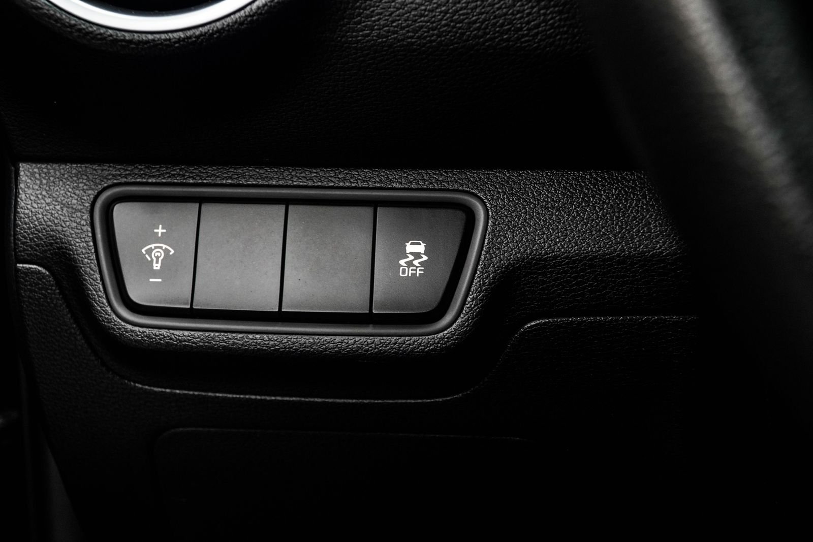 Used 2024 Black Kia LXS image 29