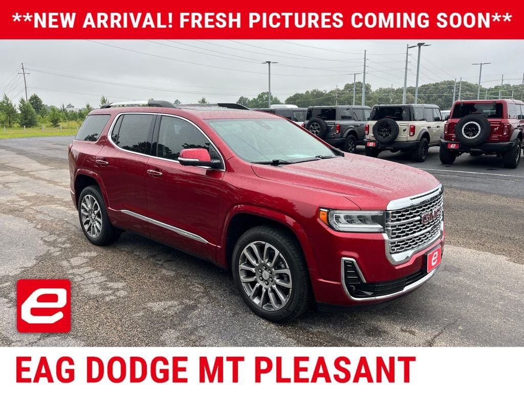 2023 GMC Acadia Denali FWD's photo