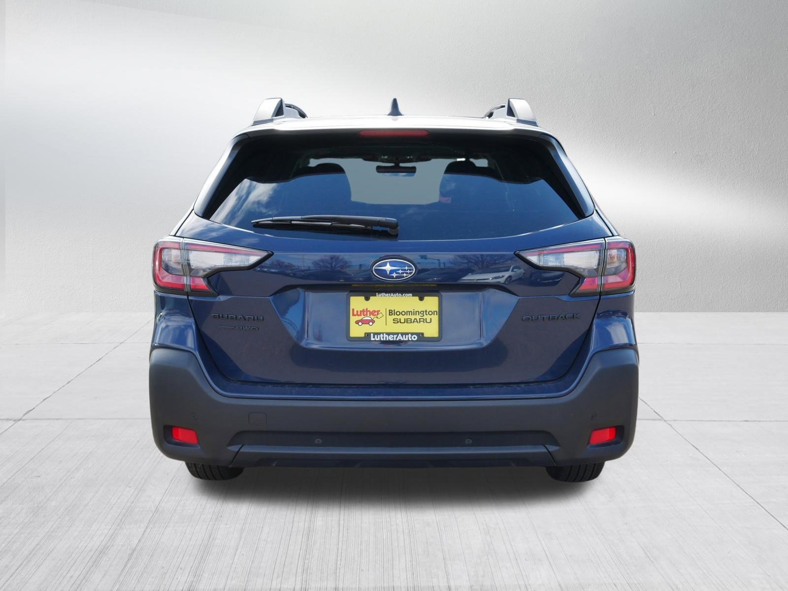 Used 2025 Cosmic Blue Pearl Subaru Onyx Edition image 5