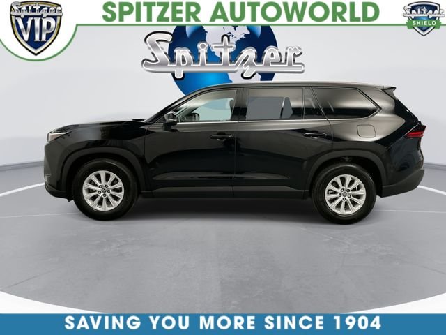Used 2025 Black Toyota XLE image 7