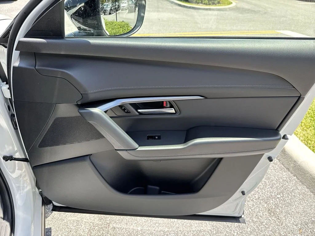 New 2026 Rhodium White Metallic Mazda 2.5 S Preferred AWD image 43