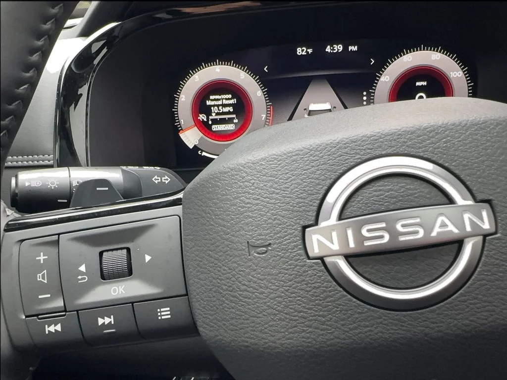 Used 2026 Gray Nissan Platinum image 46