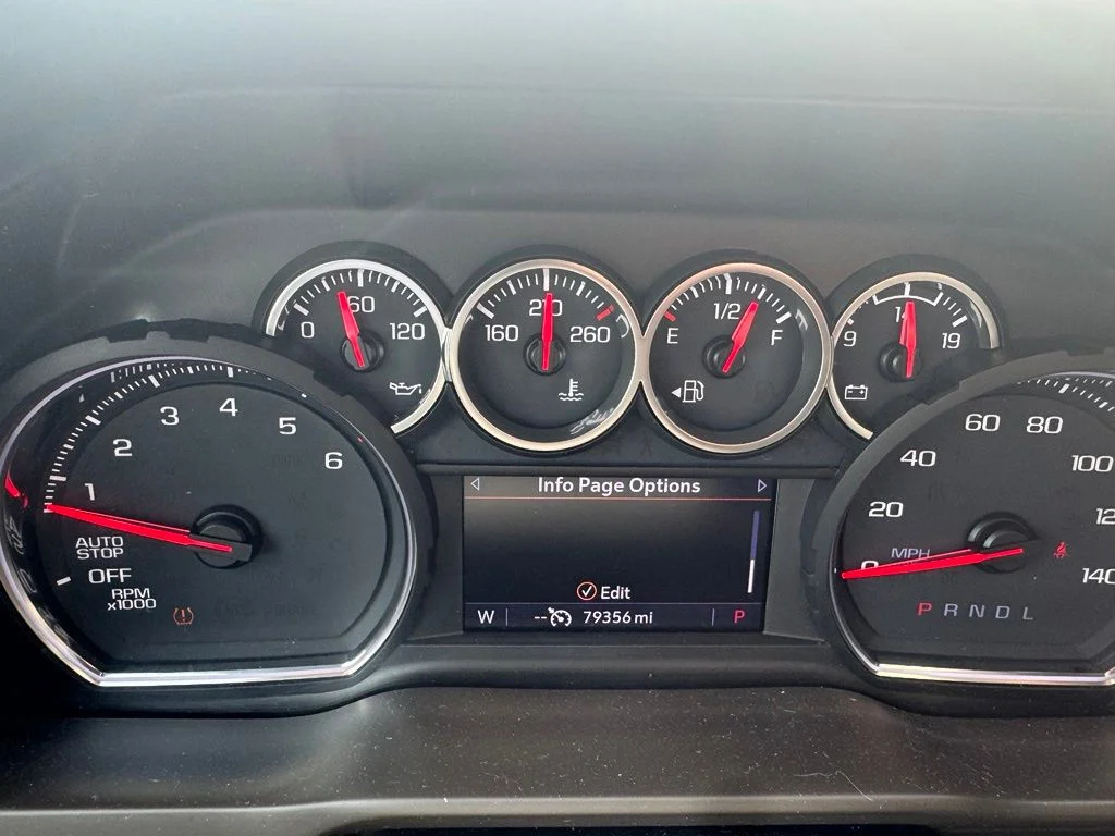 Used 2020 White Chevrolet LT image 17