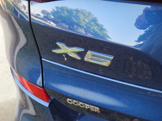 Used 2021 Blue BMW xDrive40i image 10