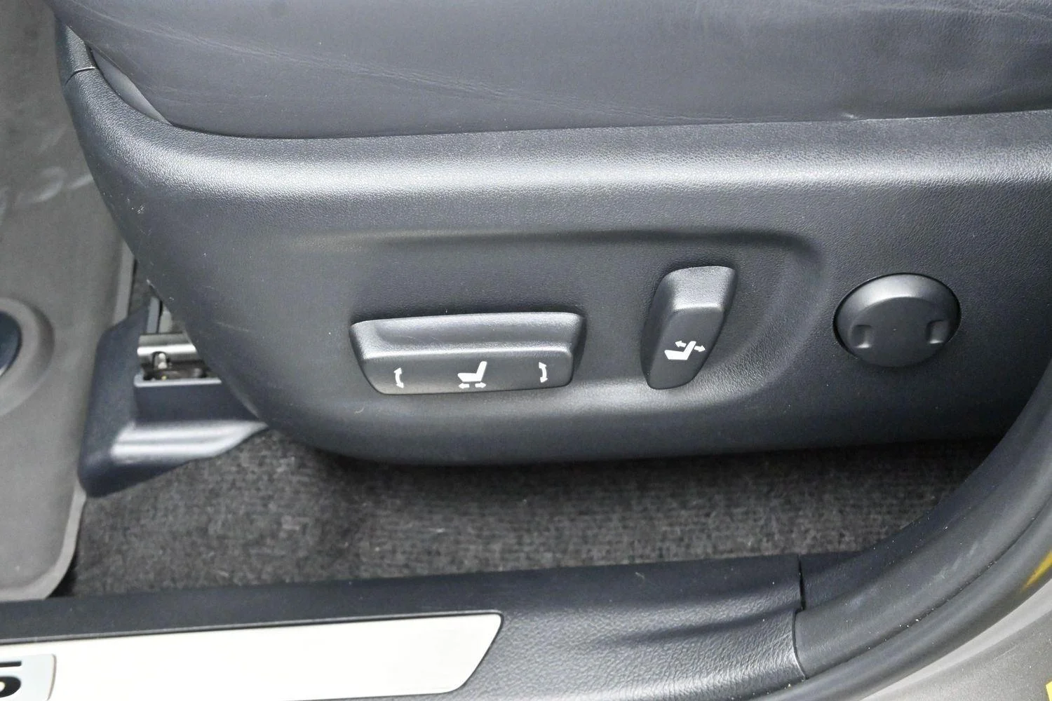 Used 2019 Atomic Silver Lexus NX 300 image 15