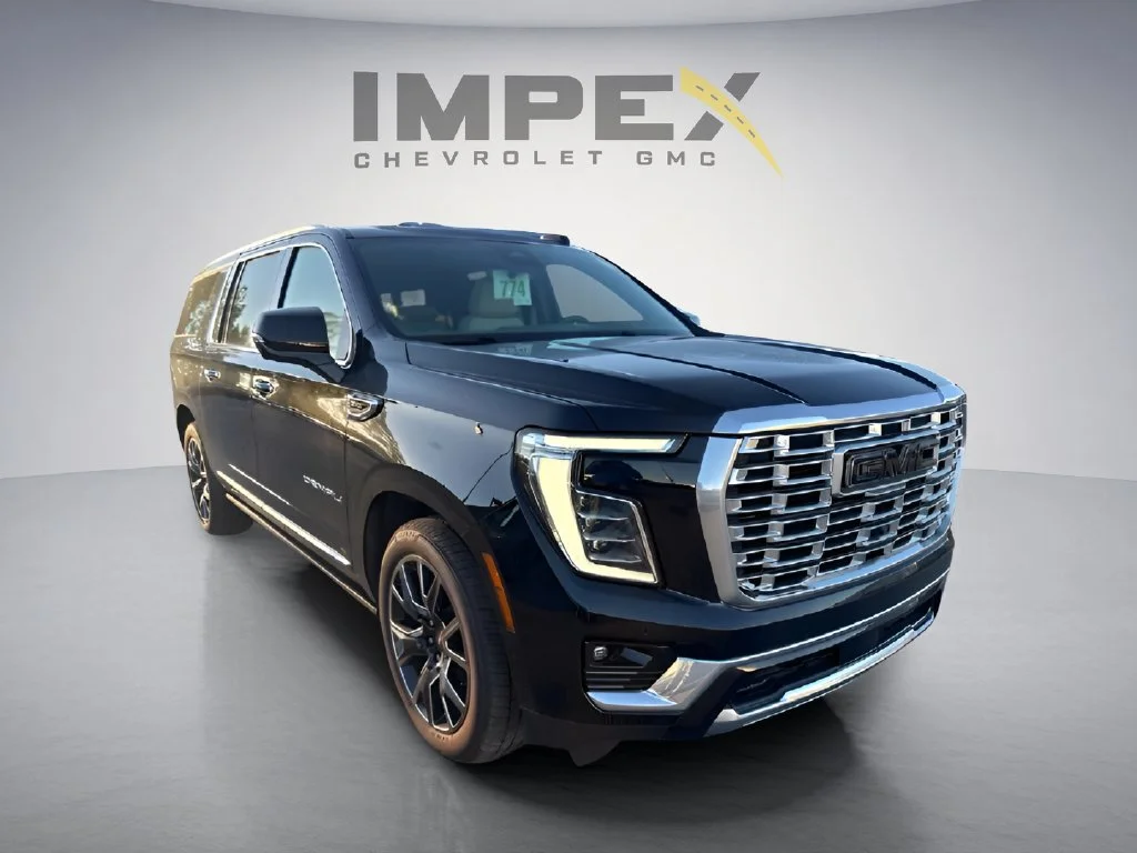 Used 2026 Onyx Black GMC Denali image 7