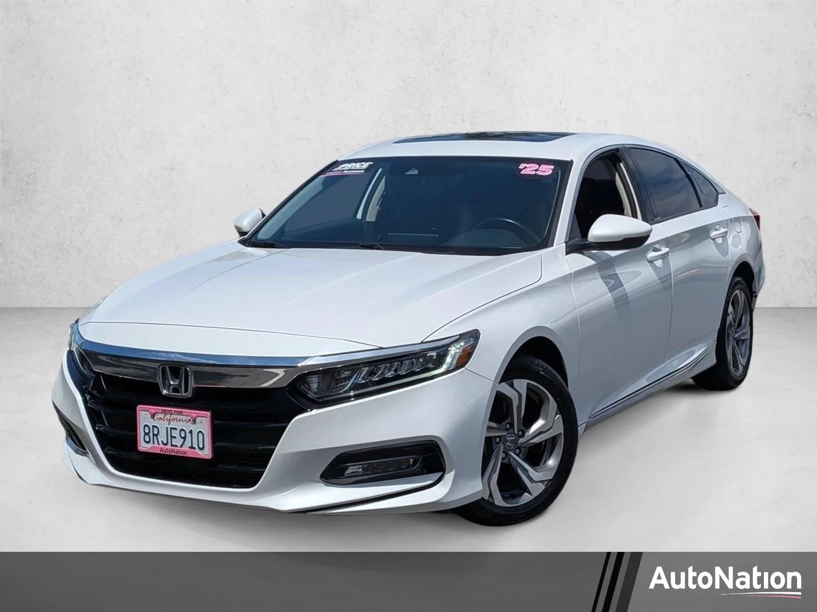 Used 2020 Platinum White Pea Honda EX-L image 1