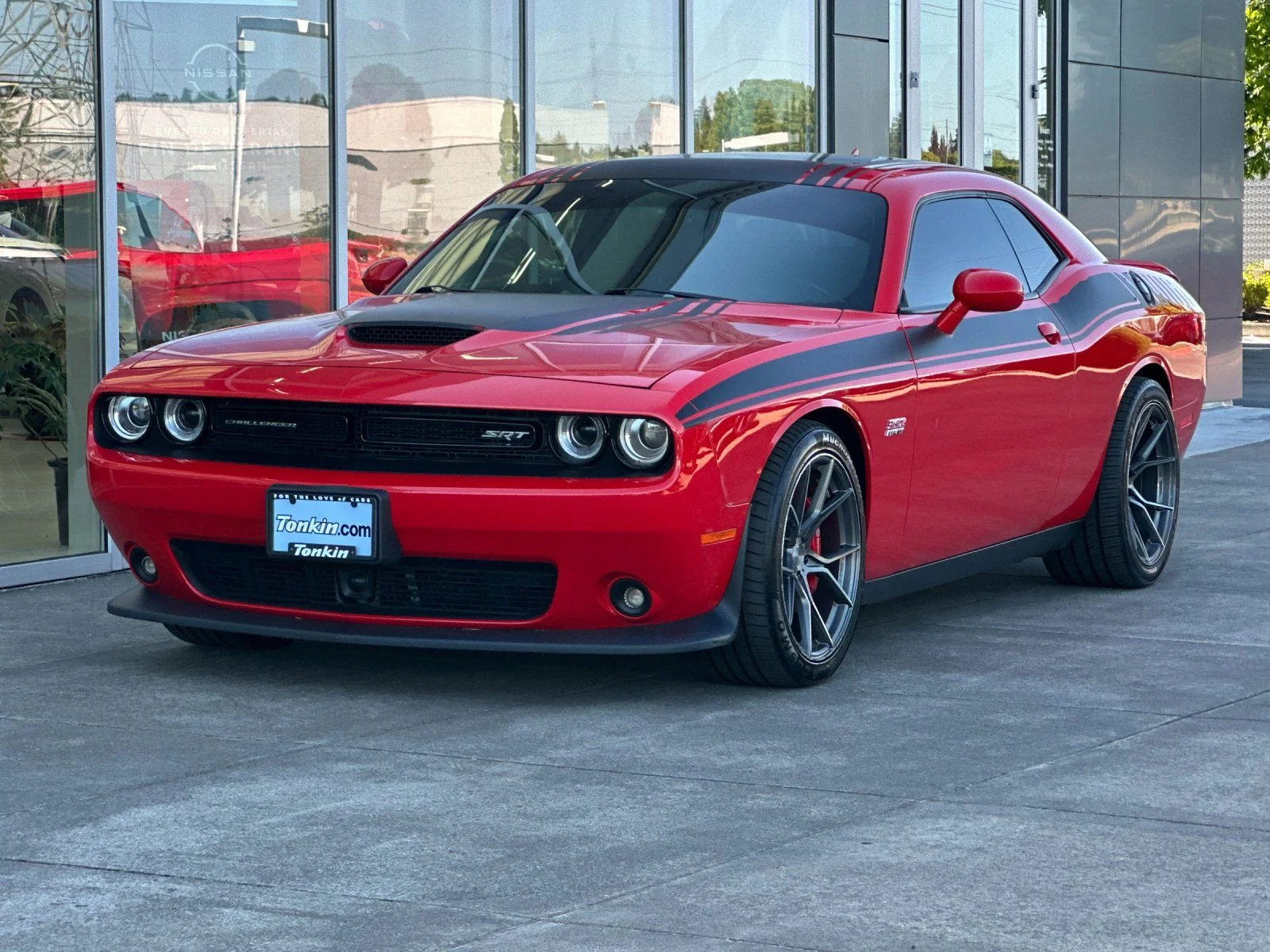 Used 2016 Torred Clearcoat Dodge SRT 392 image 7