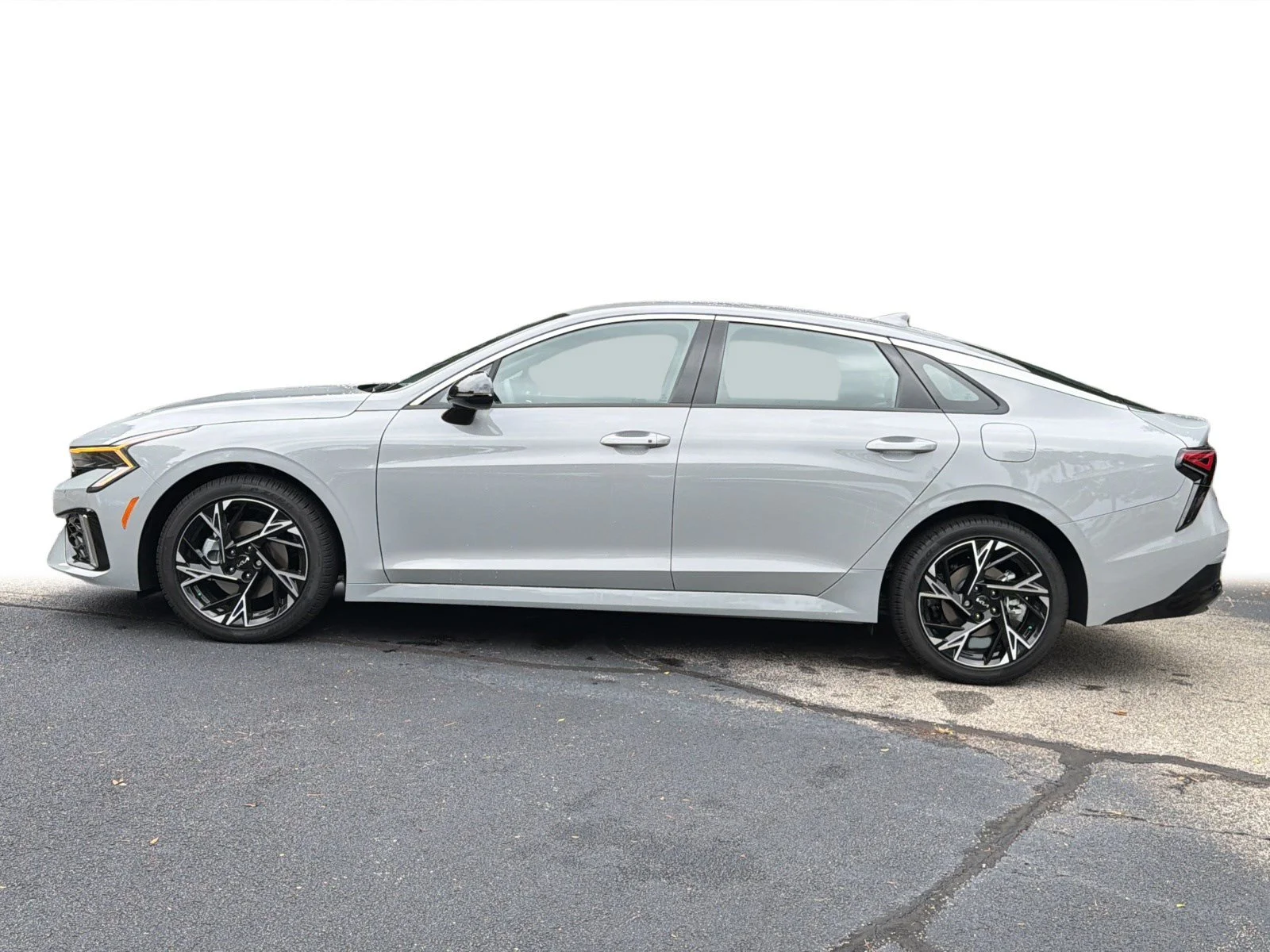 New 2026 Wolf Gray Kia GT-Line image 22