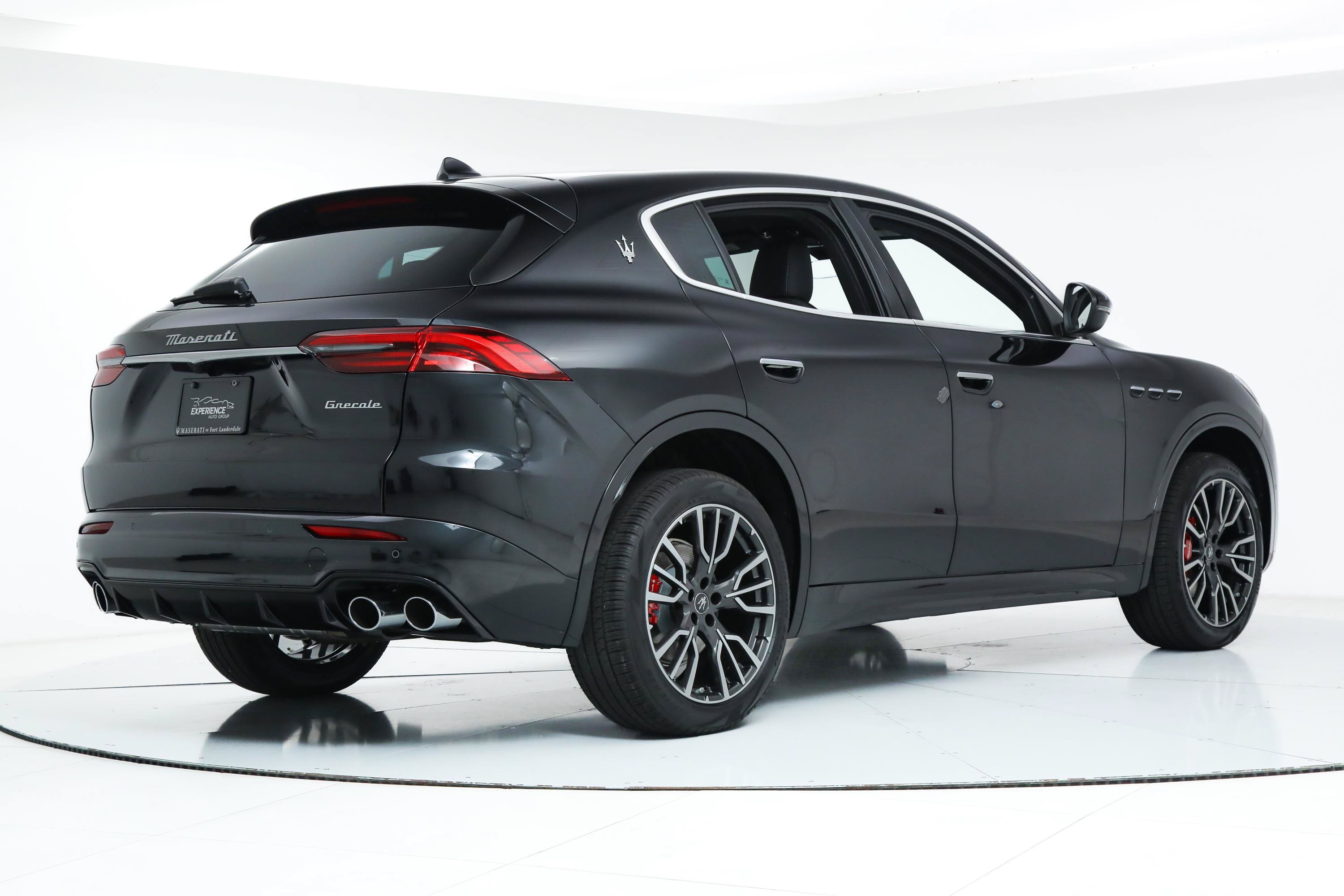 New 2025 Black Maserati  image 5