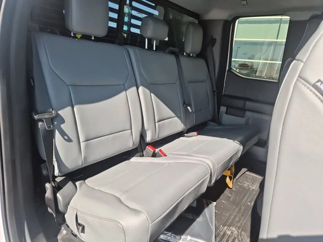 2025 Ford F-350 Super Duty Chassis Cab XL - Photo 22