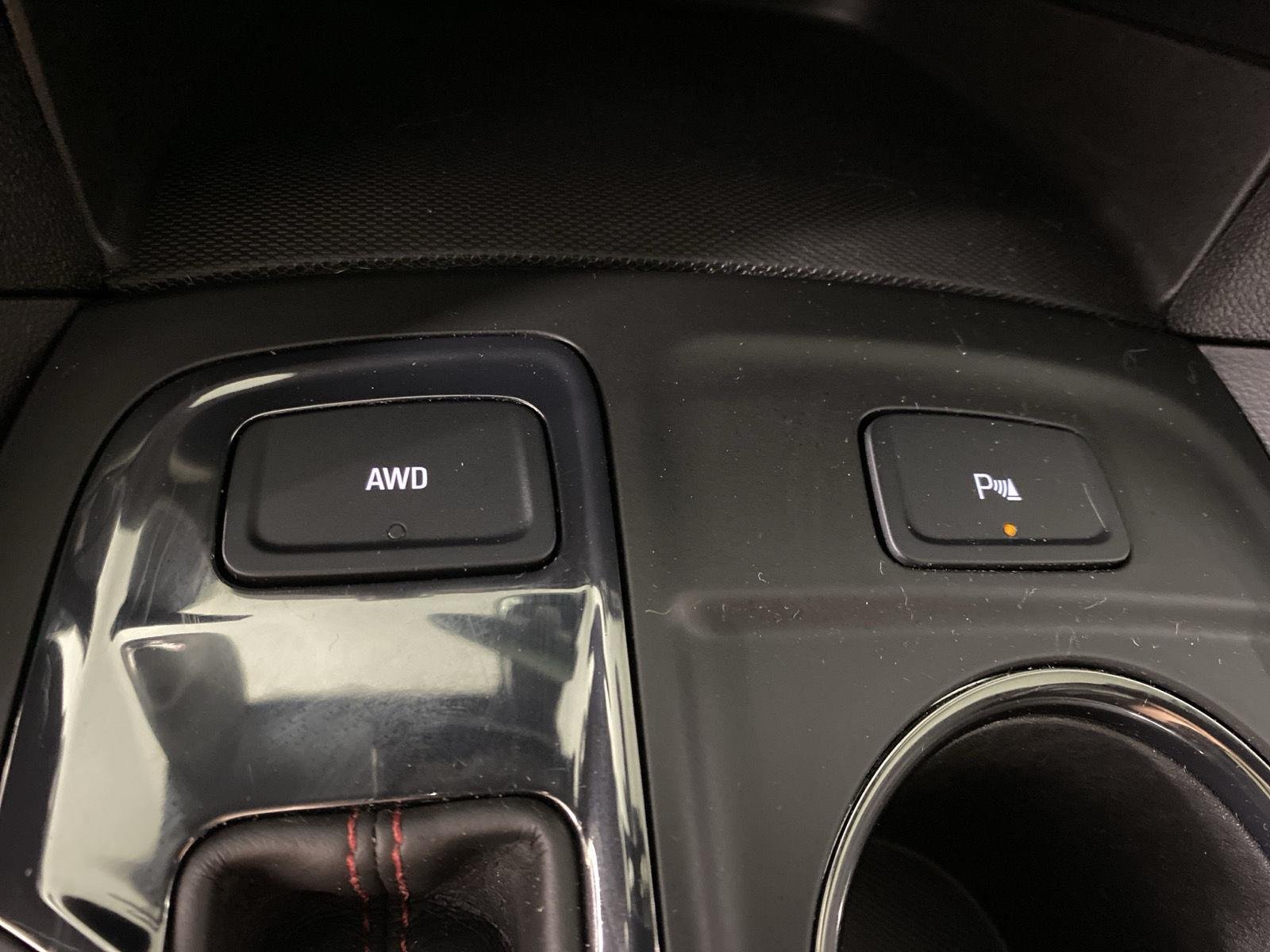 Used 2024  Chevrolet  image 21