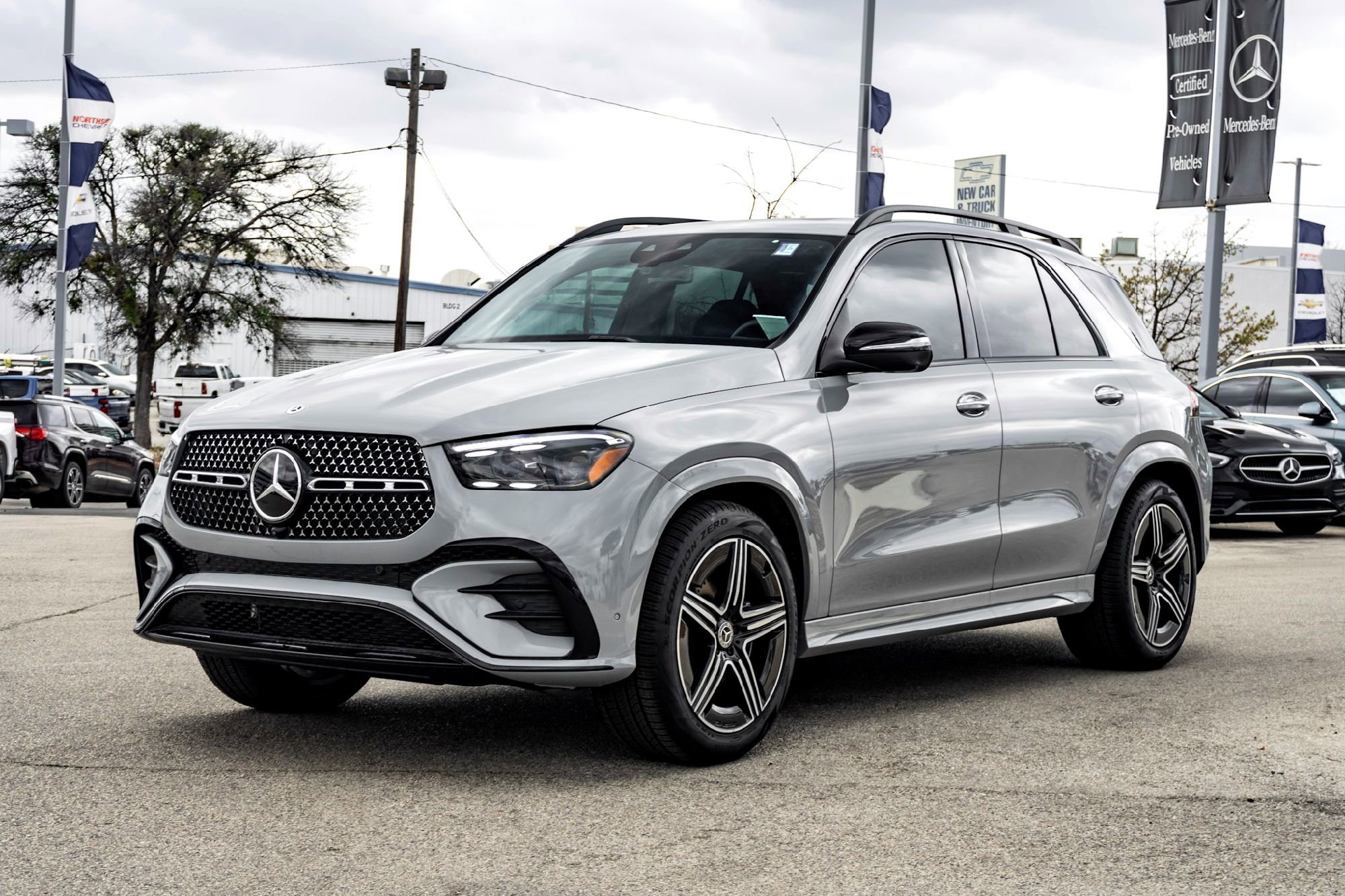 New 2026 MANUFAKTUR Alpine Grey Mercedes-Benz GLE 580 image 29