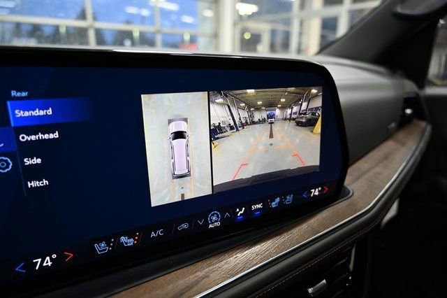 2026 Chevrolet Suburban High Country - Photo 36