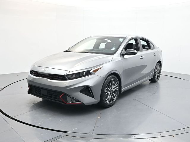 Used 2023 Gray Kia GT-Line image 3