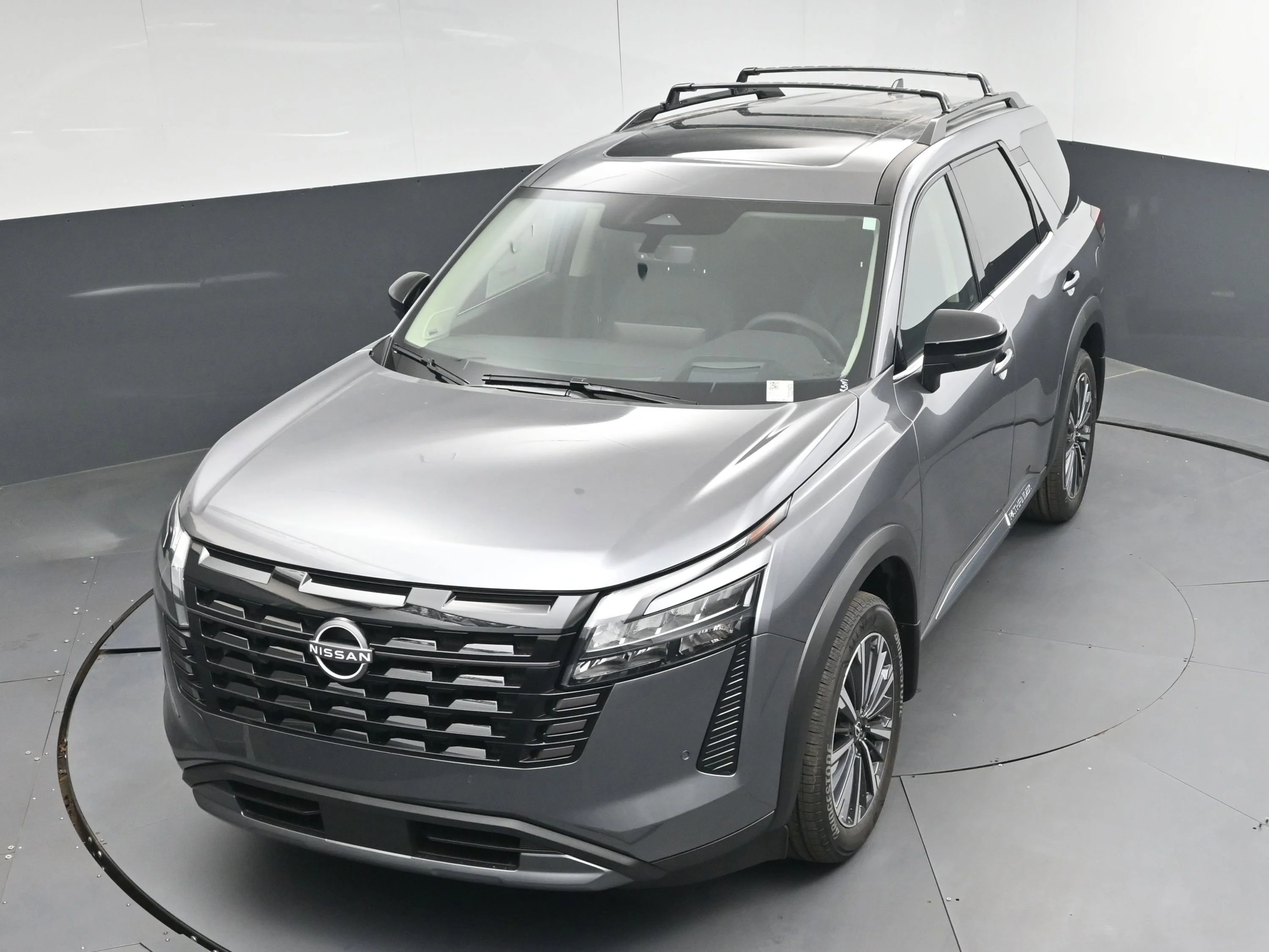 New 2026 Gun Metallic Nissan Platinum image 31