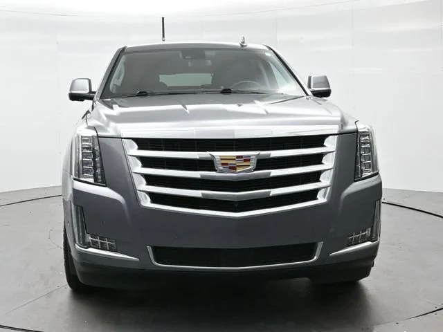 Used 2020 SATIN STEEL METALLIC Cadillac Premium Luxury image 2