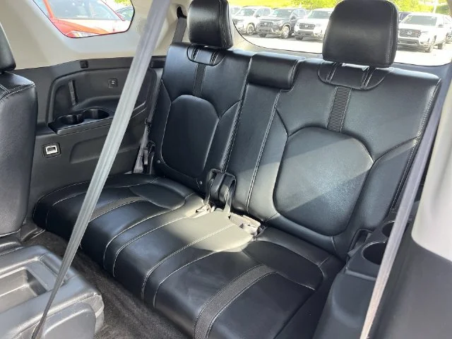 Used 2025  Honda Touring image 28