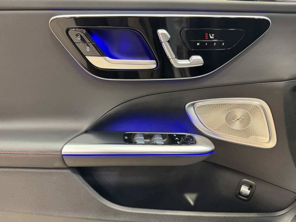 2025 Mercedes-Benz C-Class Sedan AMG C43 - Photo 25
