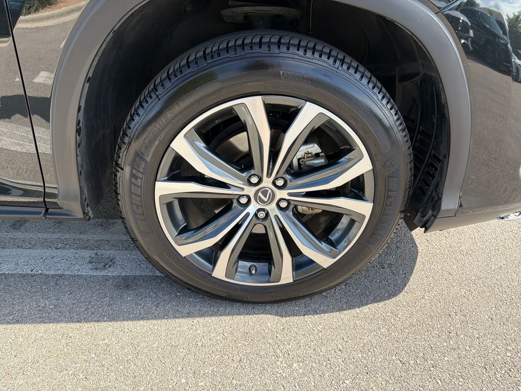 Used 2021 Black Lexus 450hL image 18