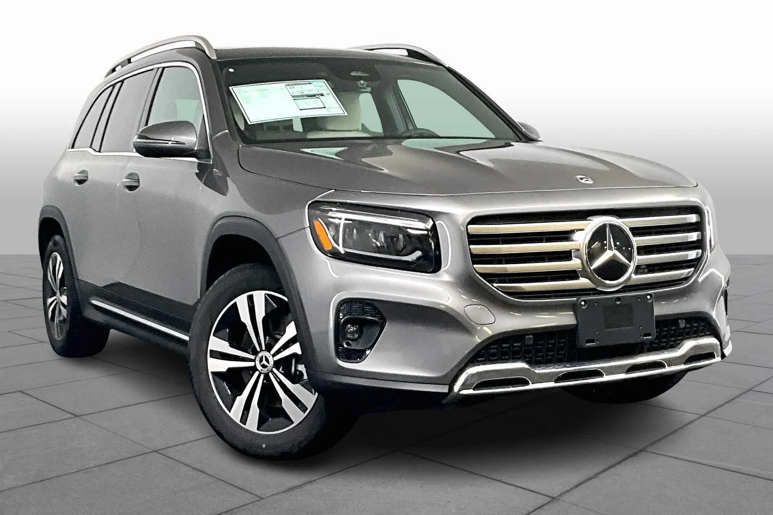New 2026 787/Mountain Gr Mercedes-Benz GLB 250 image 2