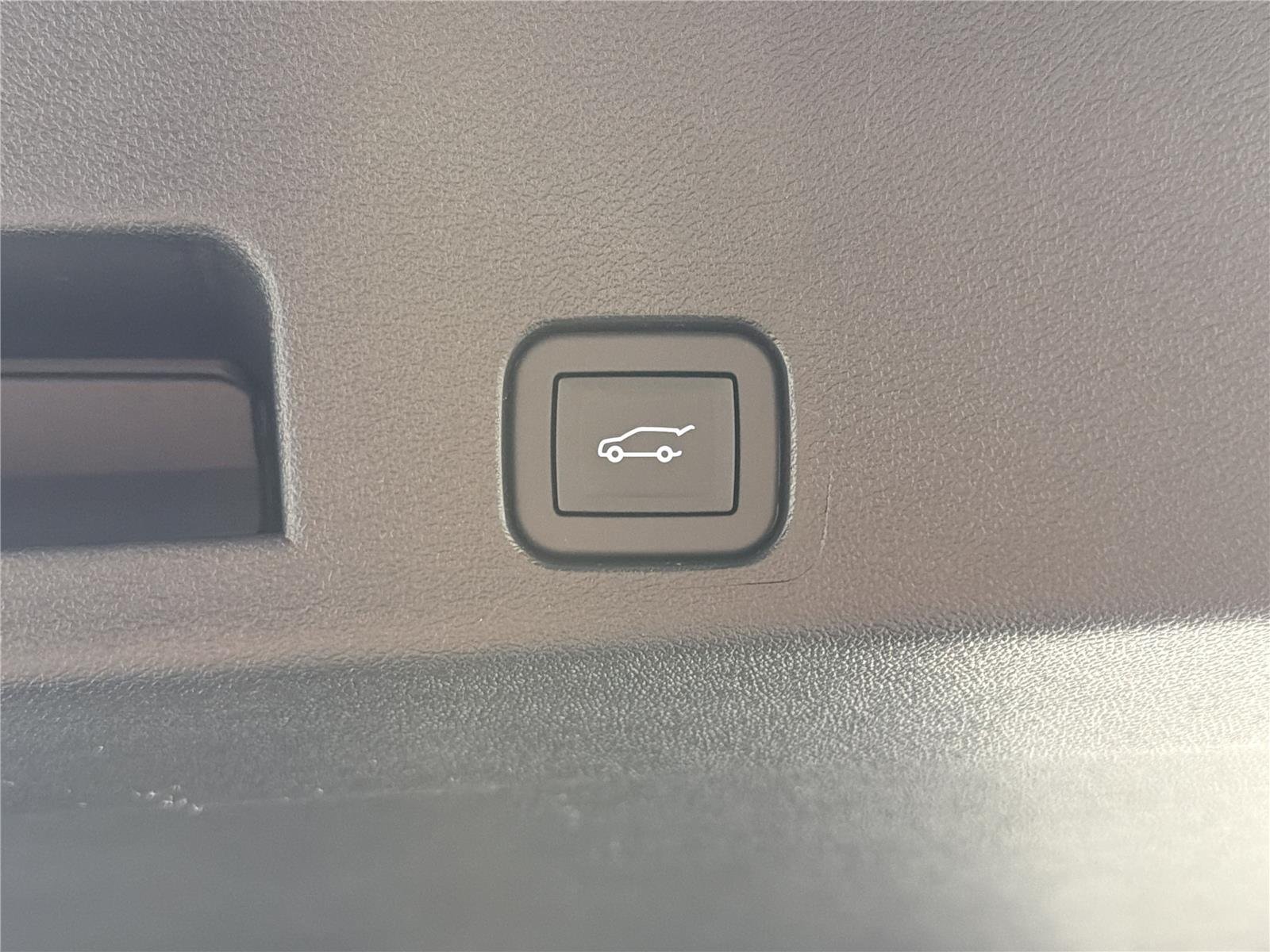 2026 GMC Acadia Elevation - Photo 18