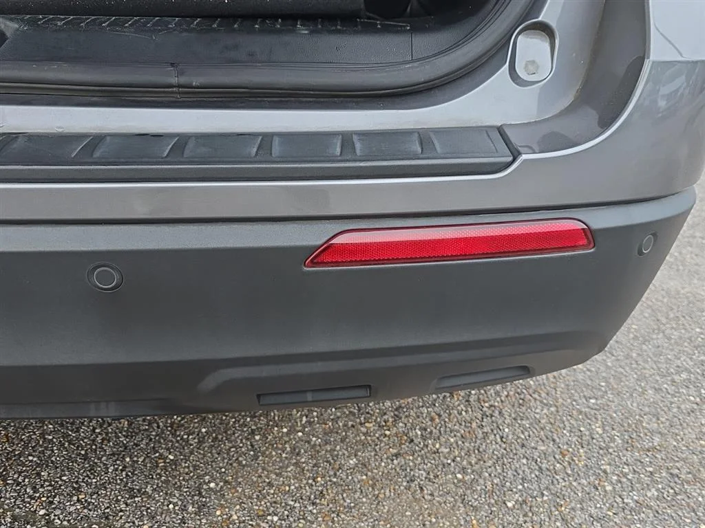 Used 2022 Carbonized Gray Ford XLT image 7