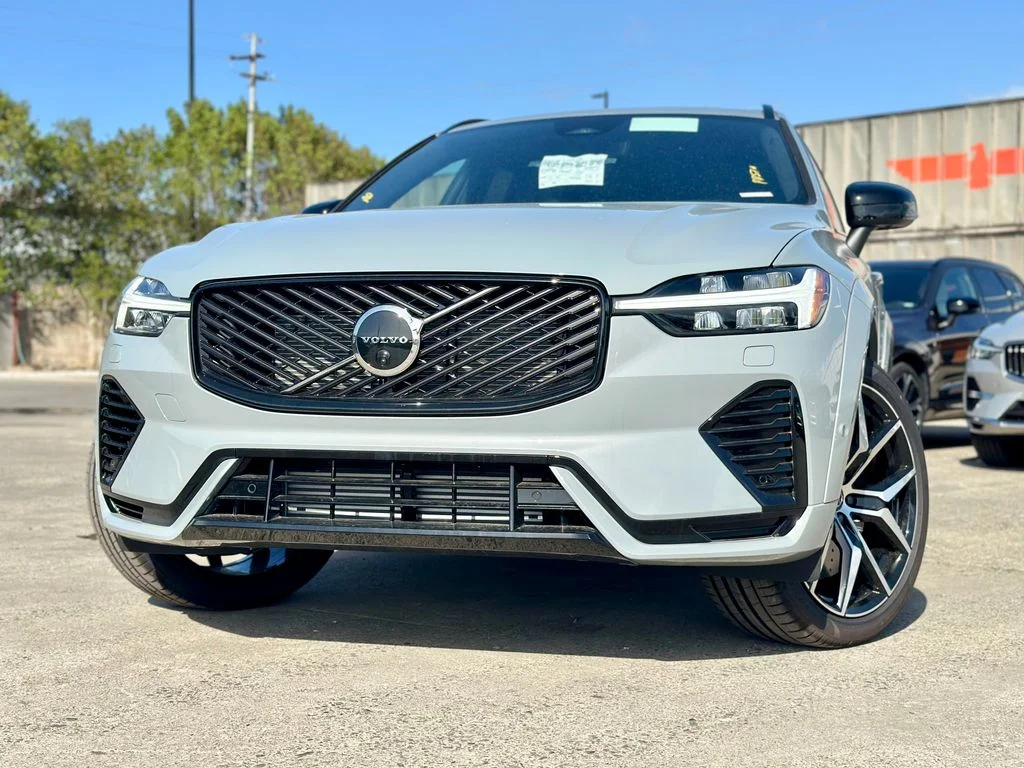 New 2026 Gray Volvo T8 Polestar Engineered image 1
