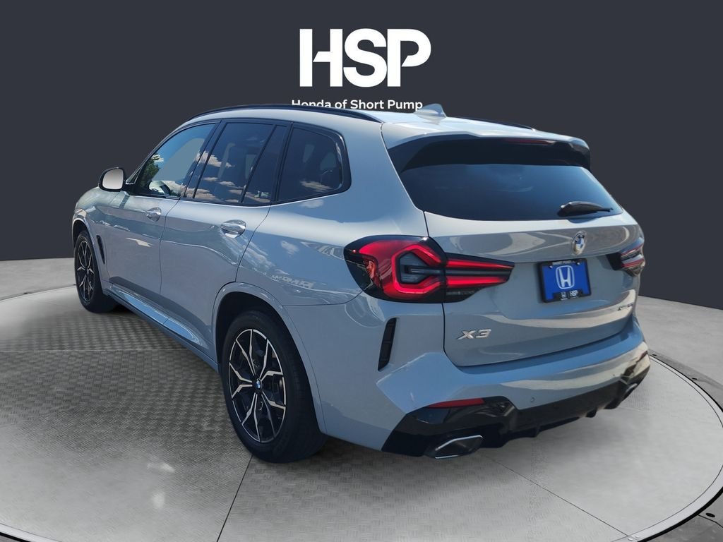 Used 2023 Gray Metallic BMW xDrive30i image 3