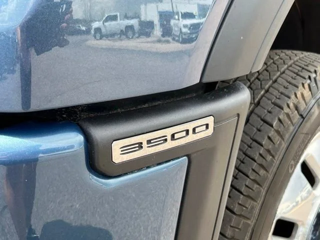 Used 2025 Downpour Metallic GMC Denali DRW image 9
