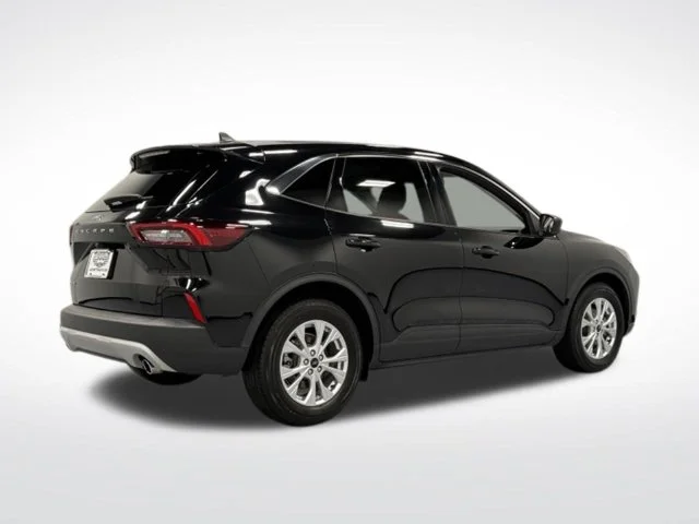 Used 2023 Black Ford Active image 8