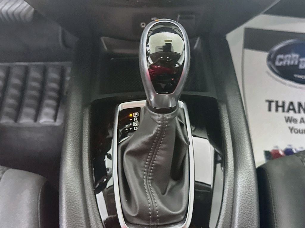 Used 2020 Nitro Lime Metallic Nissan S image 17