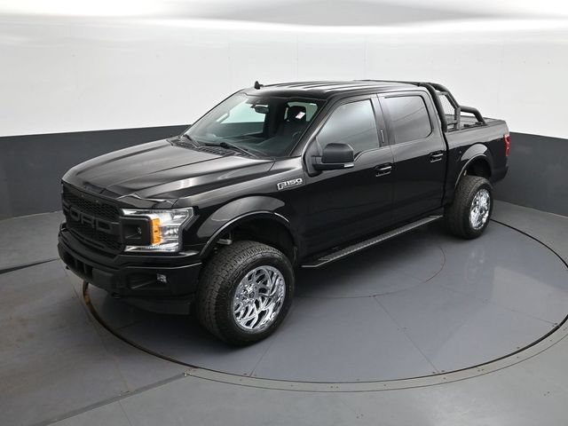Used 2020 Black Ford XLT image 13