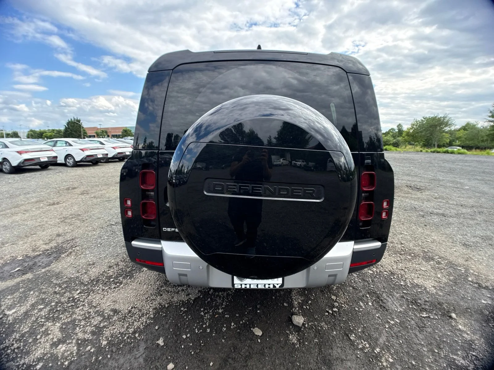 Used 2025 Black Land Rover S image 4
