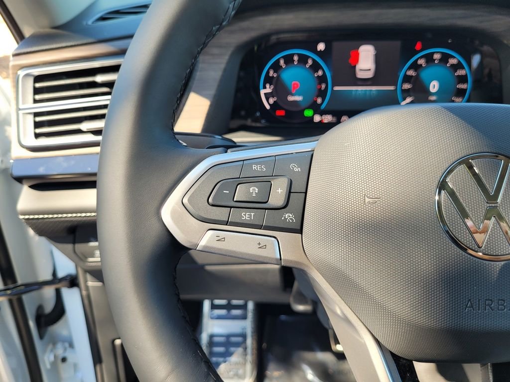 2025 Volkswagen Atlas SEL Premium R-Line - Photo 22