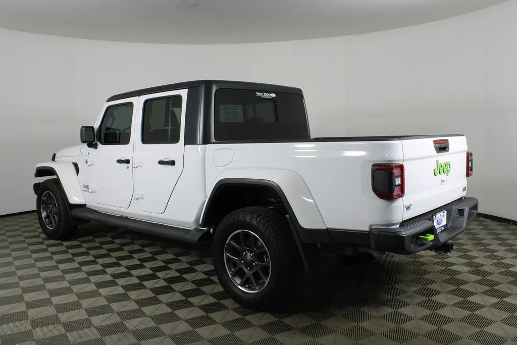 Used 2020 White Jeep Overland image 4