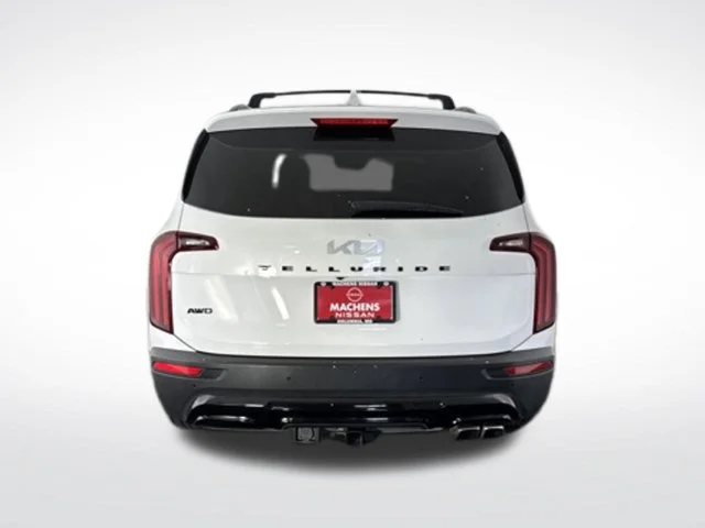 Used 2022 White Kia SX image 8