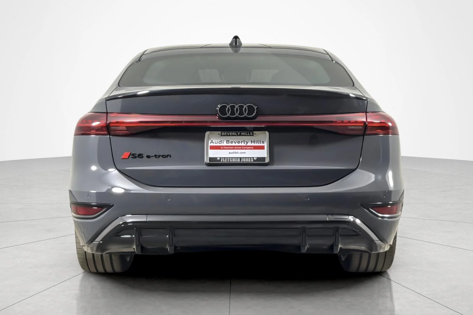 New 2027 Magnet Gray Audi Premium Plus quattro image 5