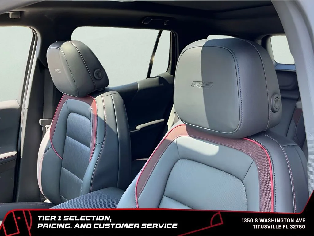 Used 2025 Reef Blue Metallic Chevrolet RS image 21