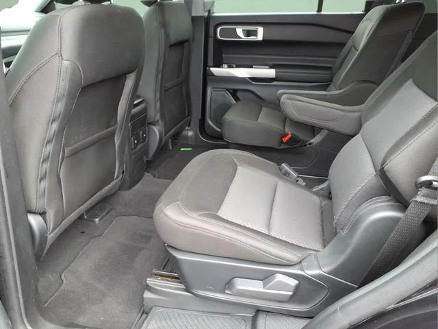 Used 2023 Black Ford XLT image 17