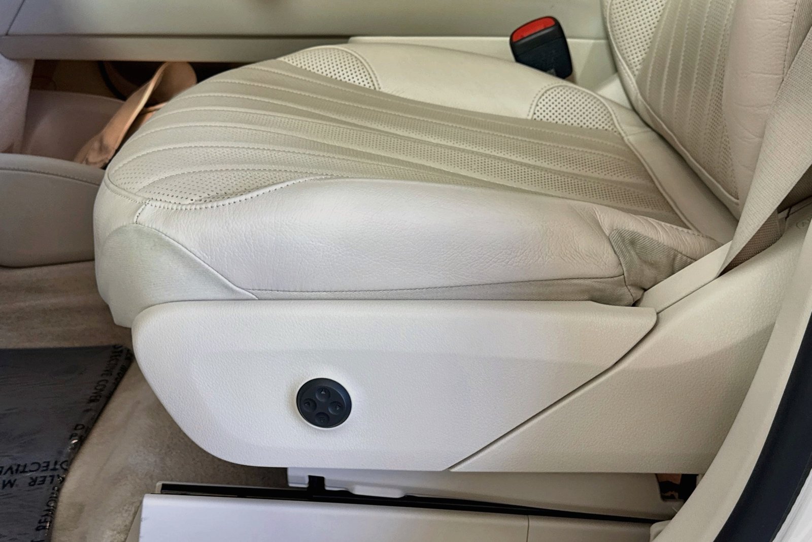 Used 2023 Polar White Mercedes-Benz EQS 450+ image 8