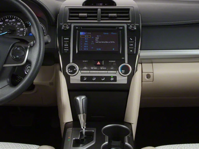 Used 2012 Cypress Pearl Toyota LE image 10