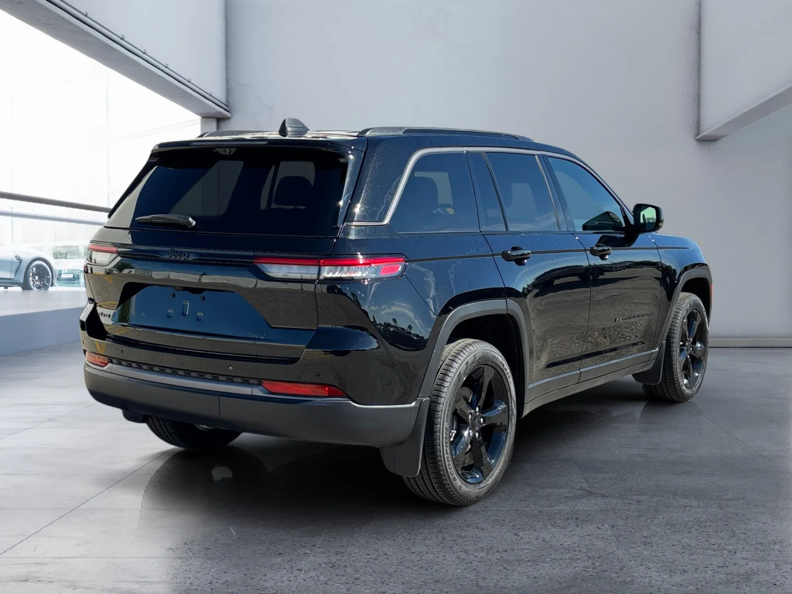New 2026 Diamond Black Crystal Pearl Jeep Limited image 5