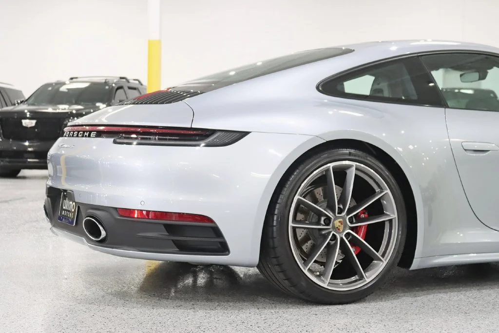 Used 2020 Silver Porsche Carrera S image 10