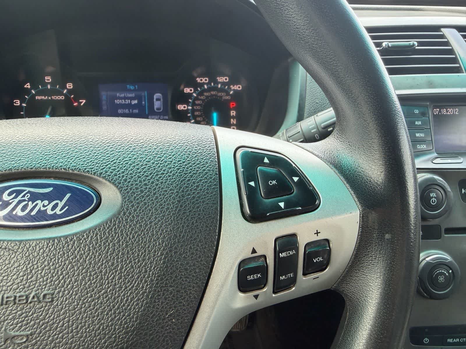 Used 2014 Oxford White Ford Base image 23