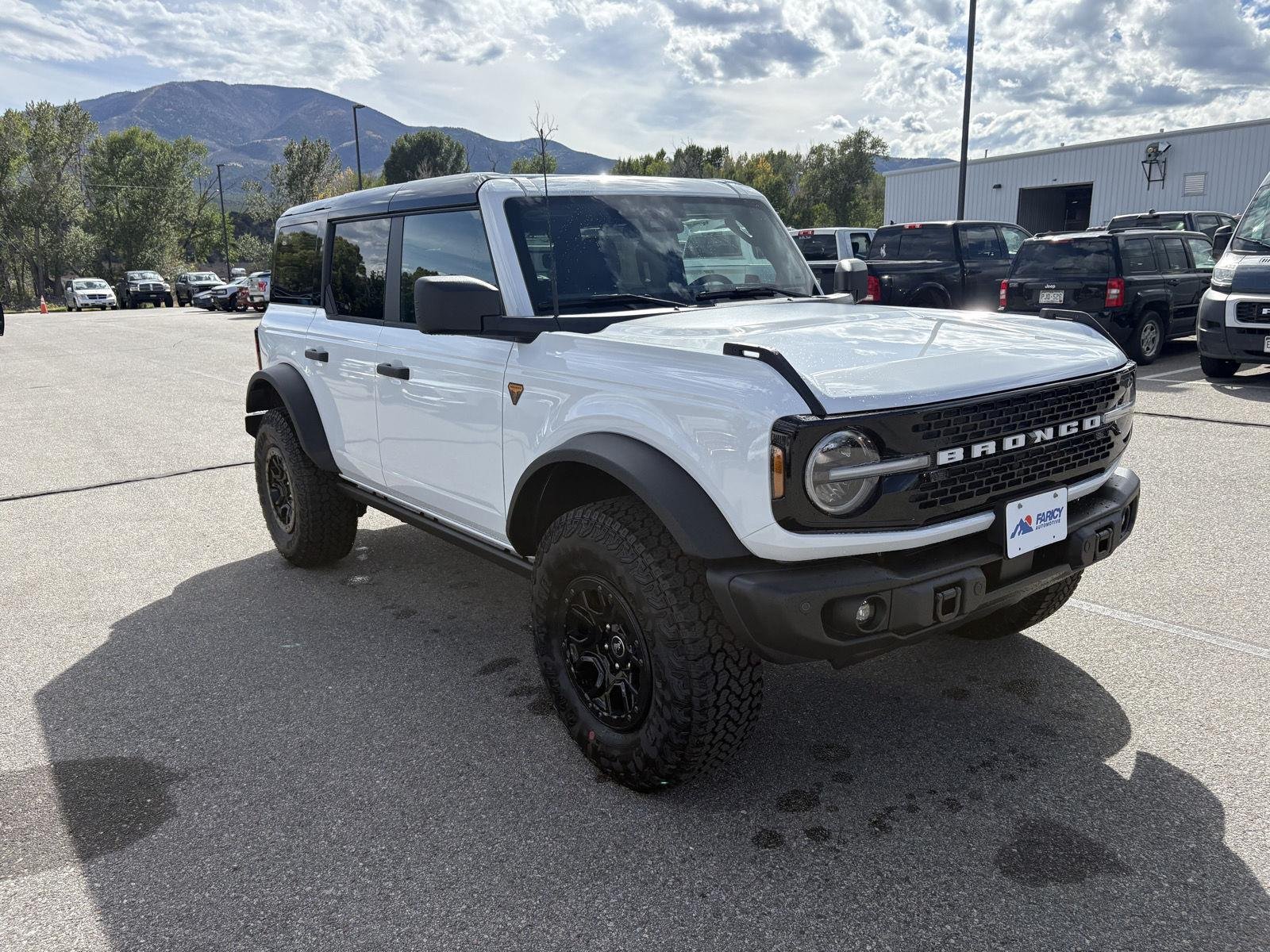New 2026 Oxford White Ford Badlands® image 7