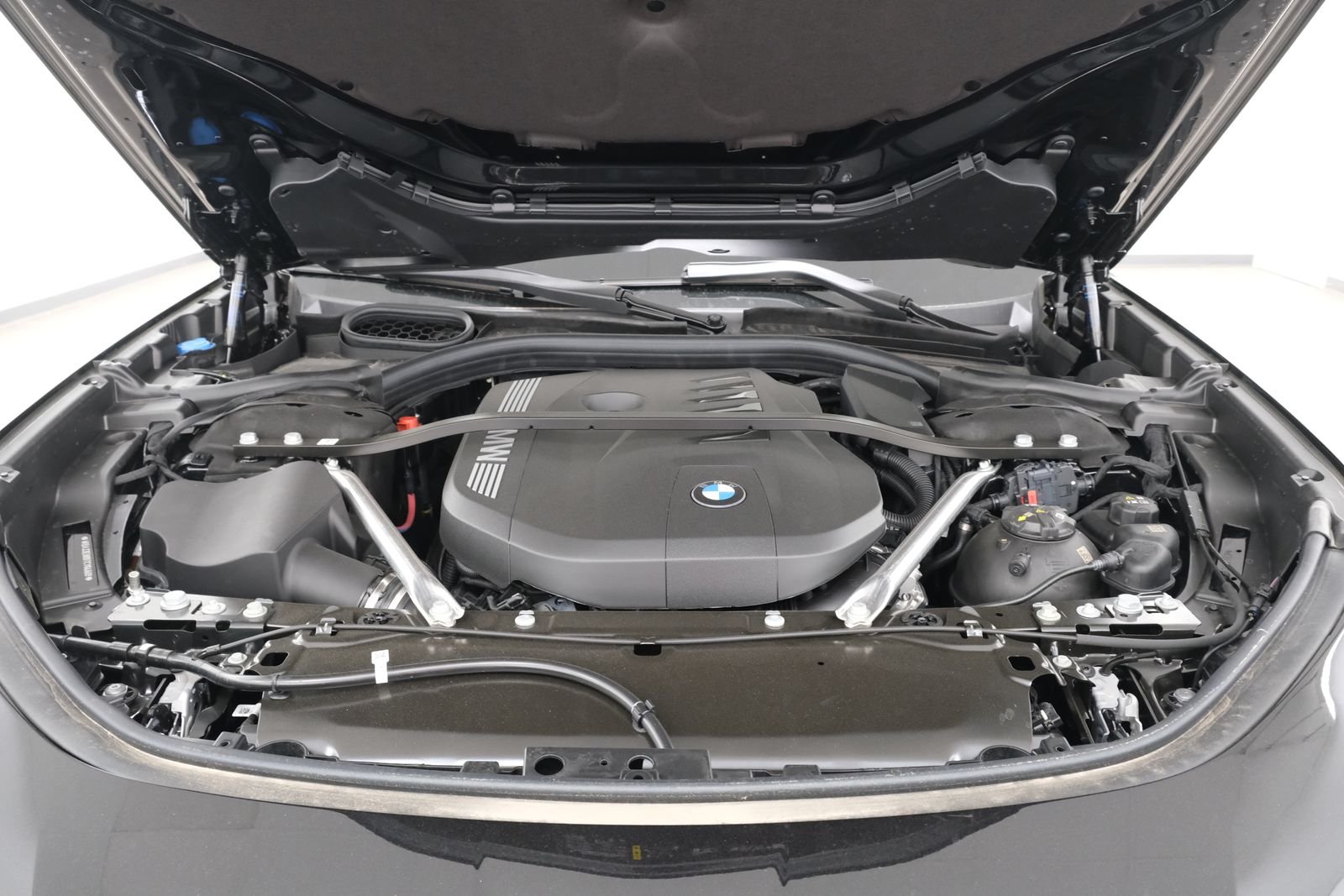 New 2026 Black Sapphire Metallic BMW Label image 75