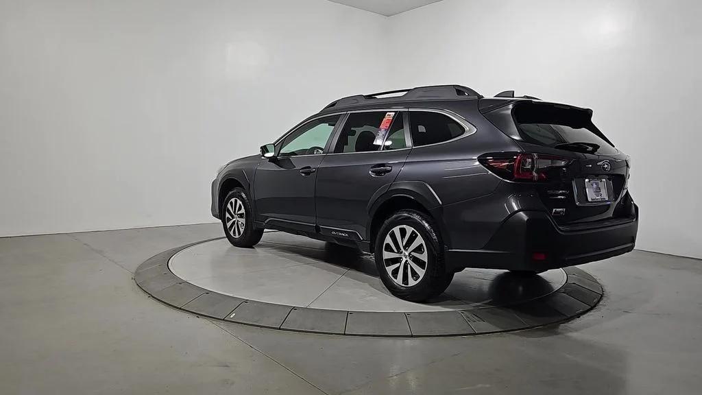 Certified Used 2025 Gray Subaru Premium image 3