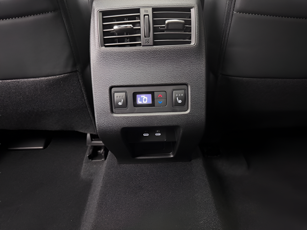 New 2026  Mitsubishi Black Edition image 40
