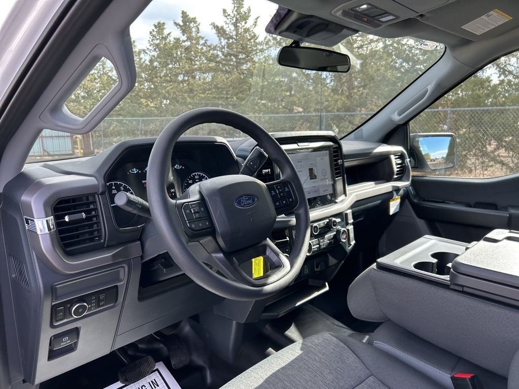 New 2026 Oxford White Ford XL image 16